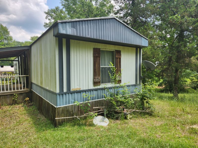 photo of a mobile home in Florida