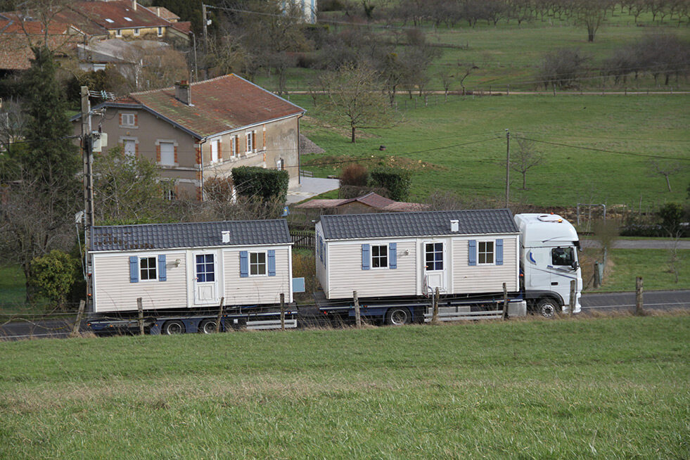 Mobile Home Transport