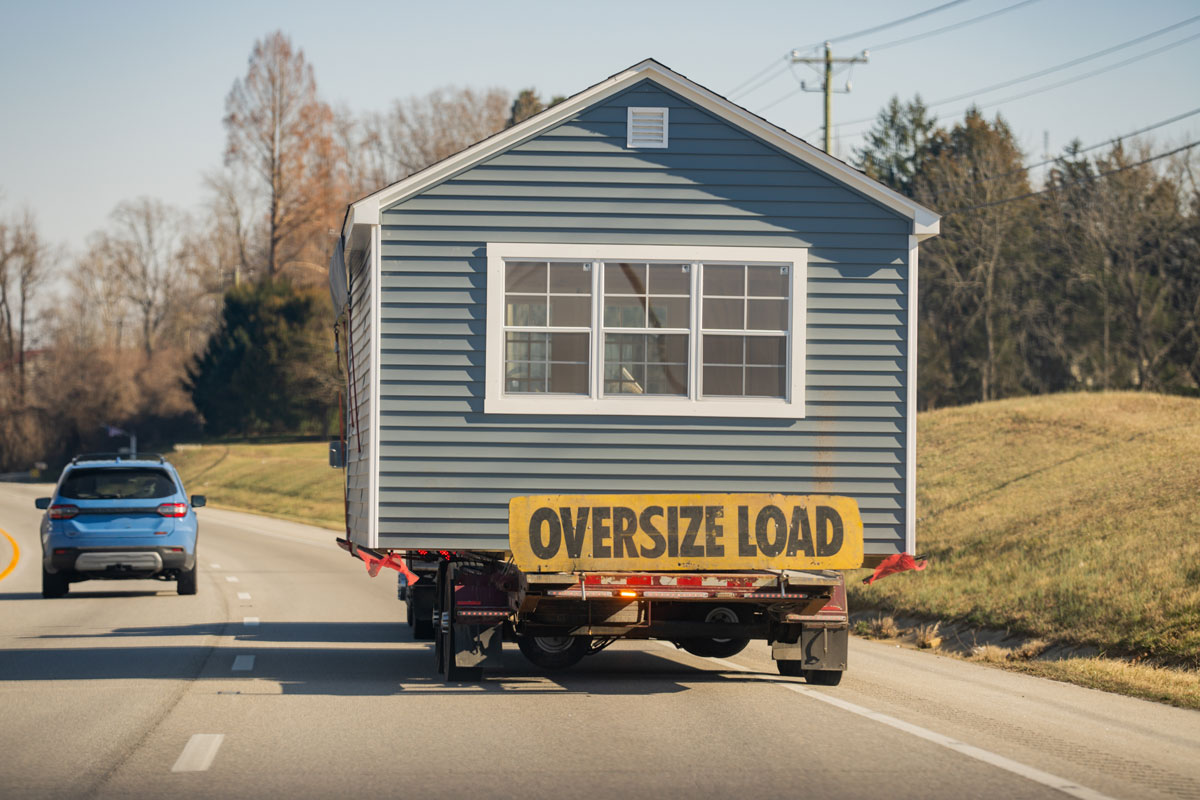 transporting mobile home as oversized load